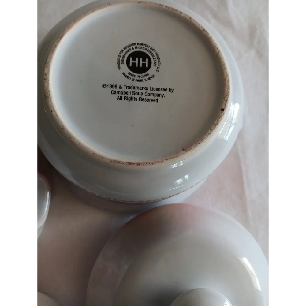 Campbell's 1998‎ Houston Harvest Set of (2) Handled soup bowls w/lids